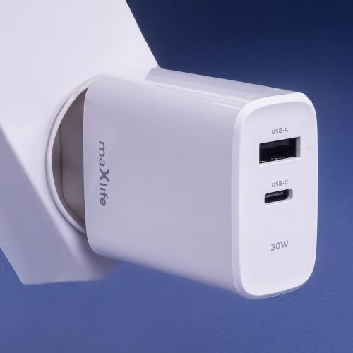 Hálózati töltőfej Maxlife PD QC 30W gyors töltő adapter USB-A Type-c aljzattal fehér